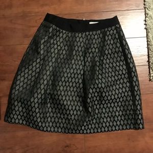 Loft skirt size 4 with pocket